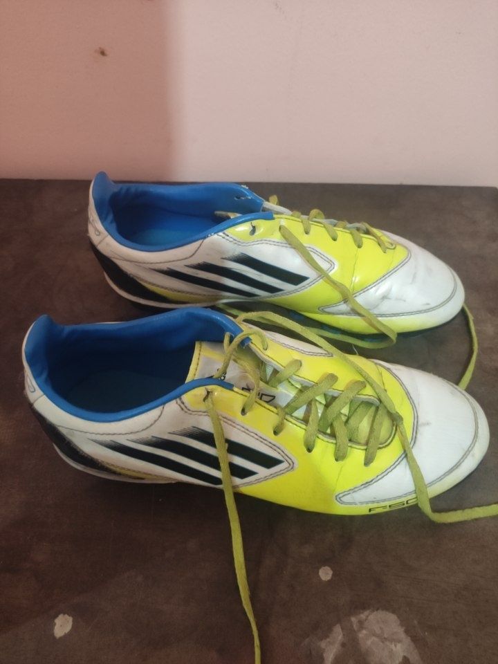 Chuteiras adidas
