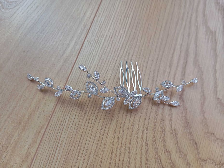 Srebrna ozdoba do włosów z kryształkami cykorie ślub wesele bal