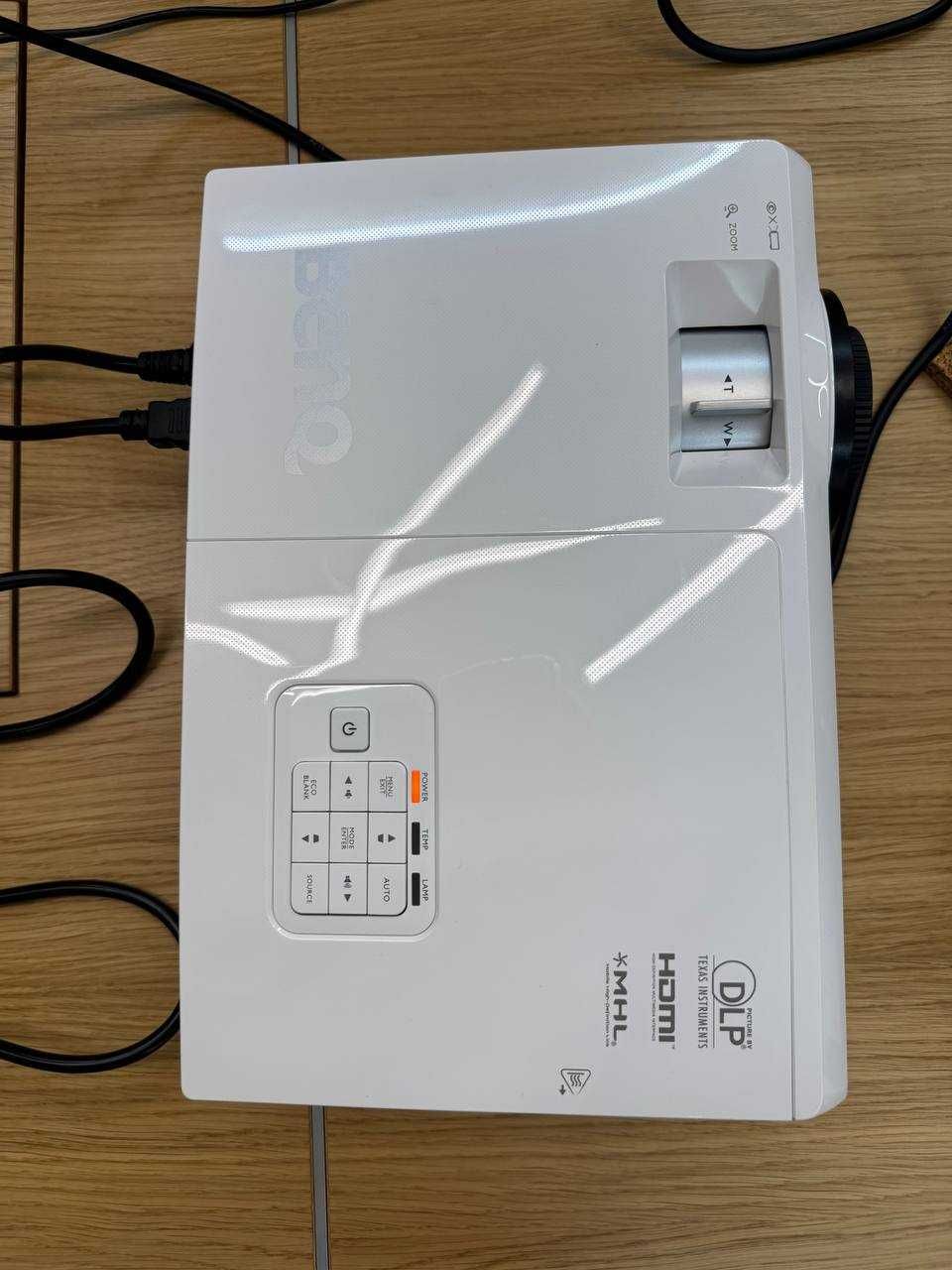 Мультимедійний проектор BenQ SH753P