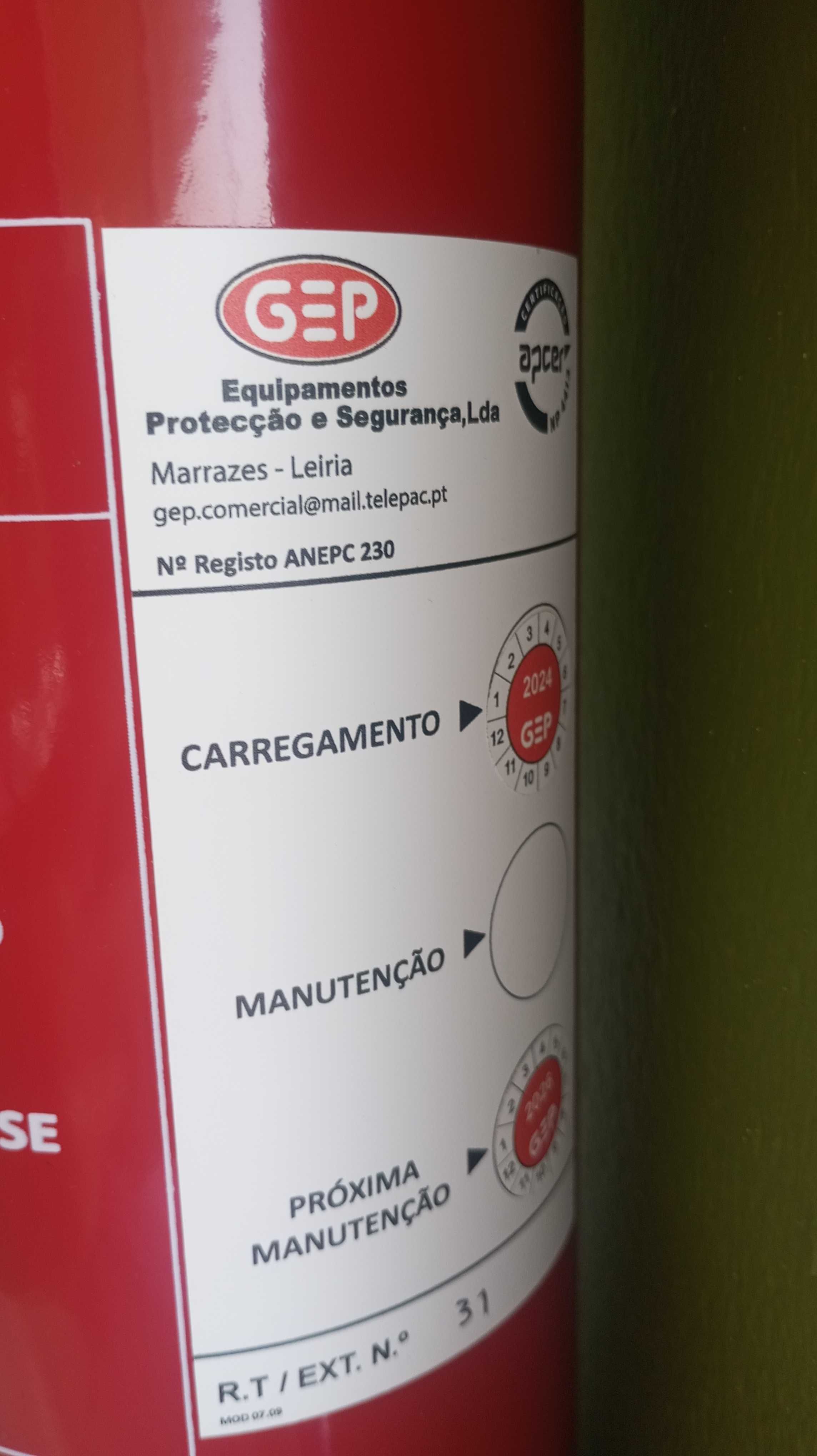 2 extintores novos