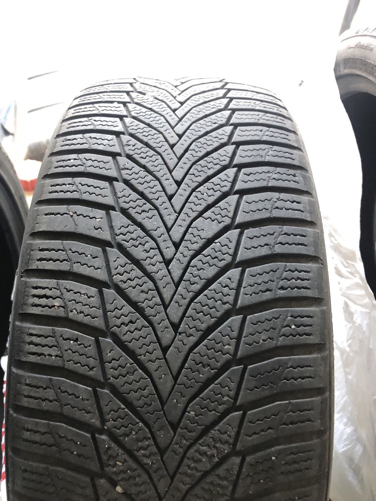 Резина колеса nexen 215 45 18