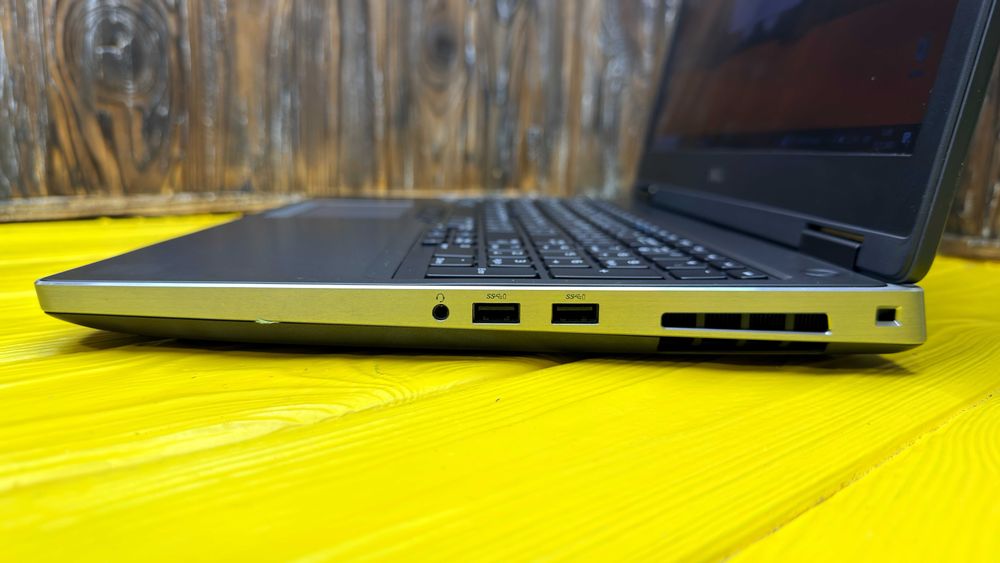 Потужний Ноутбук Для Дизайнерів Dell Precision 7540 /Quadro T1000 4 GB