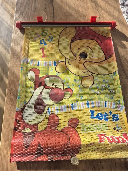 Zasłonka roleta samochodowa przeciwsłoneczna Kubuś Puchatek przyssawki