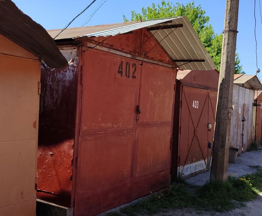 Продам або здам в оренду металевий гараж