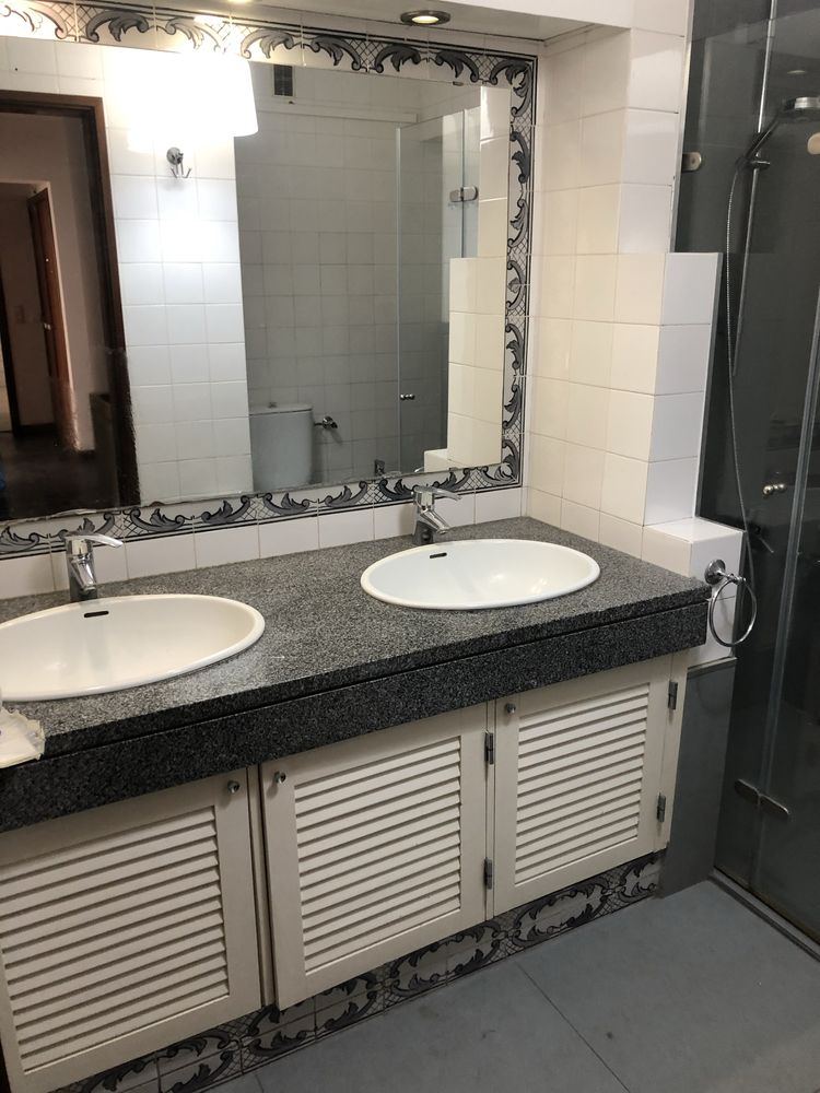 Quarto Almada junto ao metro Bento Goncalbes