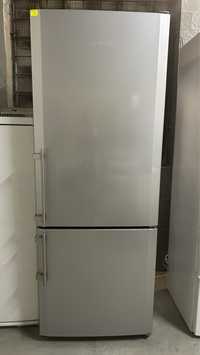 Холодилькик двухкамерный двухкамерний