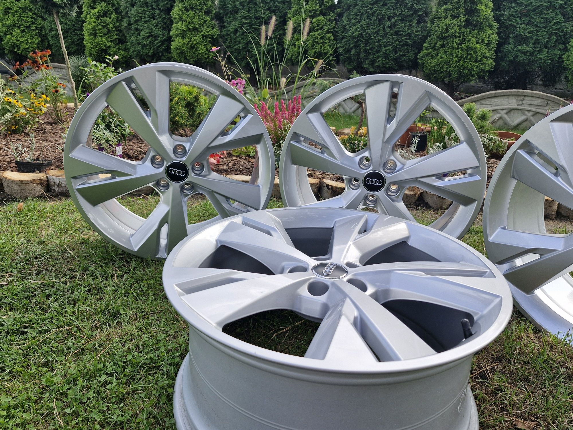 Felgi aluminiowe Audi 20" 5x112 A8 S8 D3 Q3 Q4 Etron