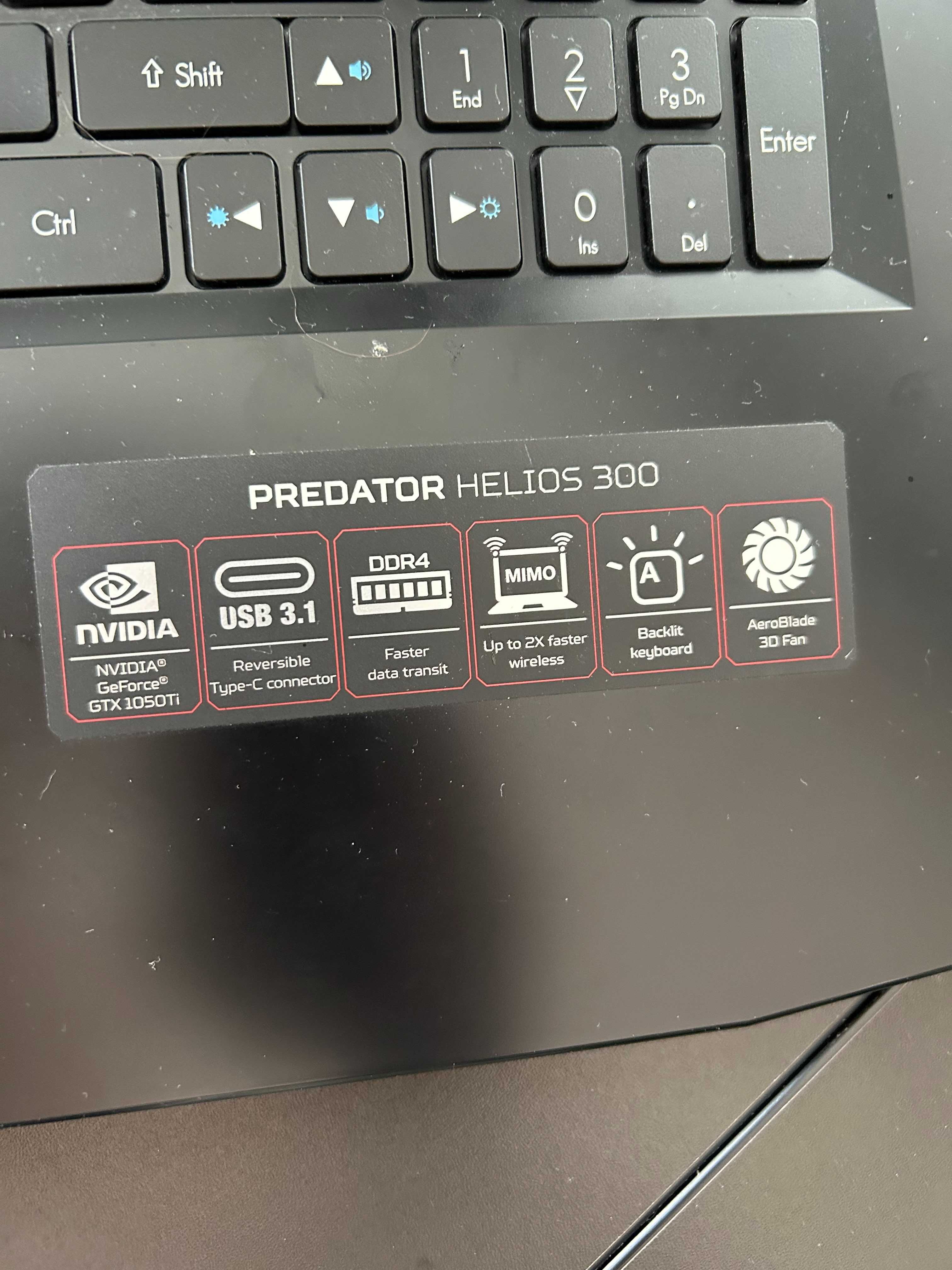 Laptop Gamingowy Predator Helios 300