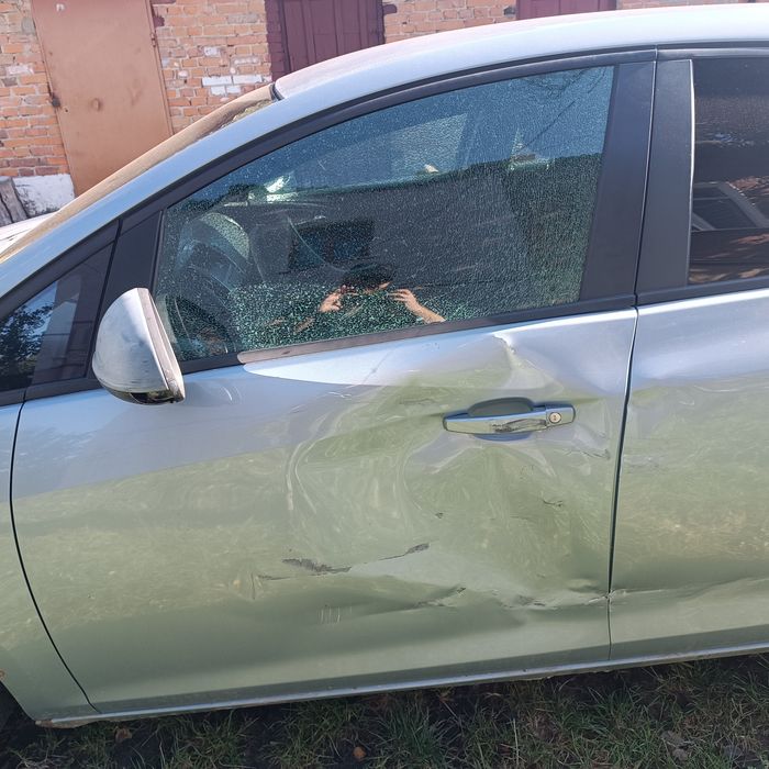 Автомобіль opel astra j на ходу