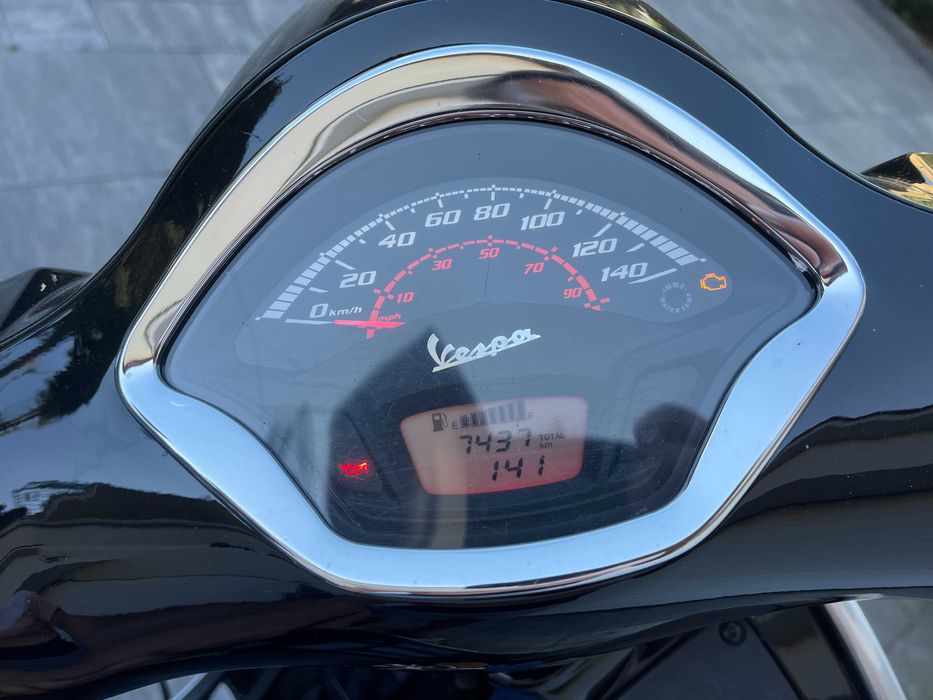 Piaggio Vespa 125 GTS 2018, 7500 KM