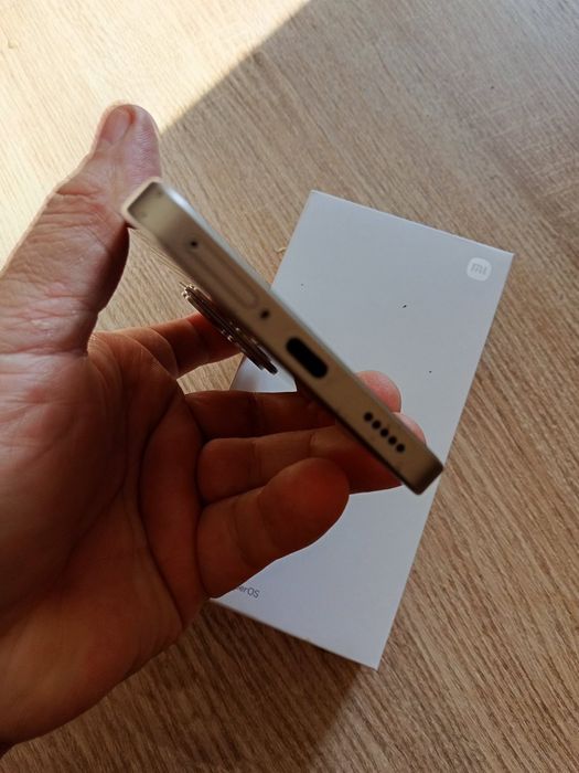 Xiaomi 14T. 12/256 Гб.. Смартфон, камерофон.