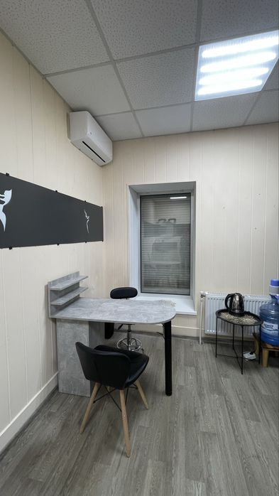 Здам в оренду кушетку, місце майстра бровиста , майстра манікюру