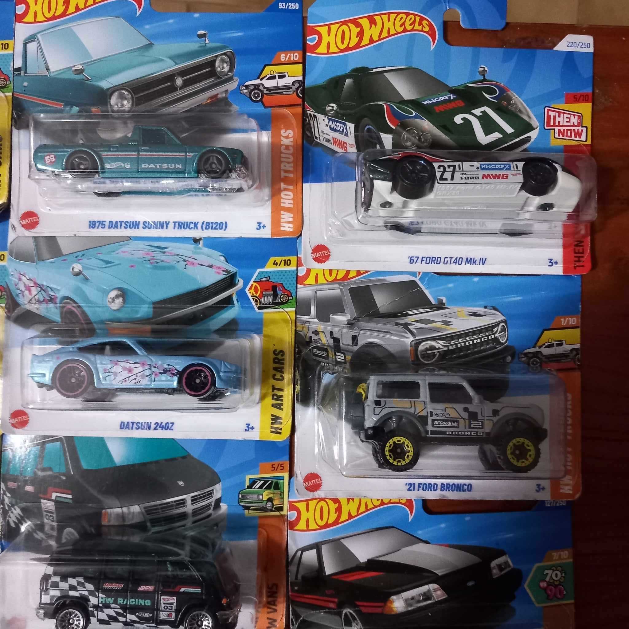 Hotwheels e Matchbox vários modelos com 20% de desconto