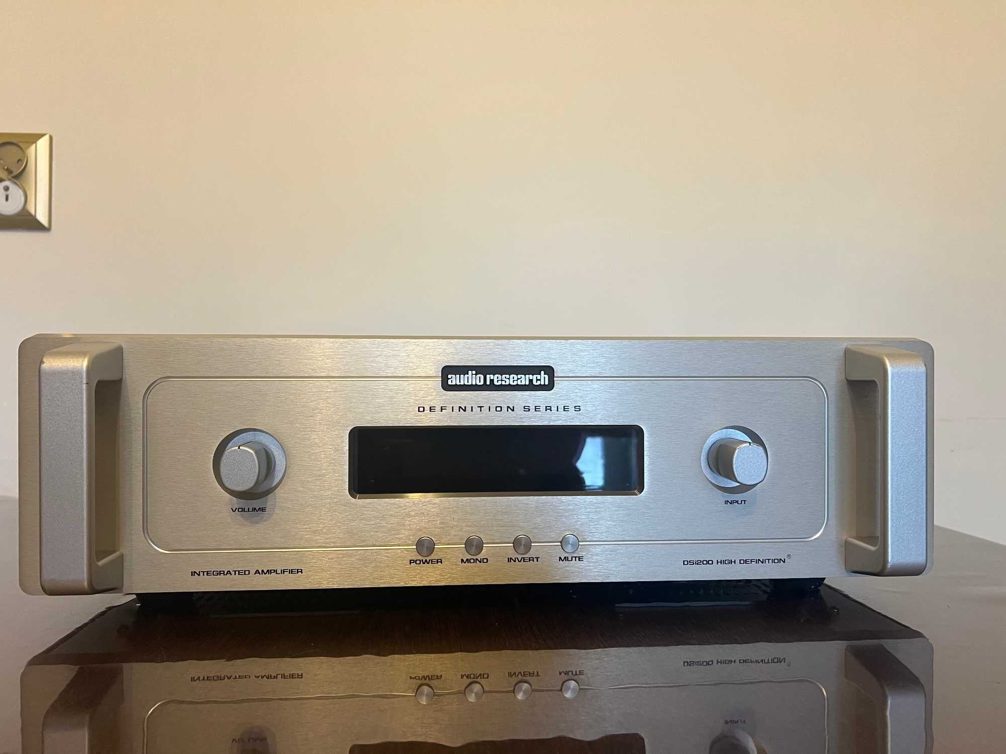 Audio Research DSi200