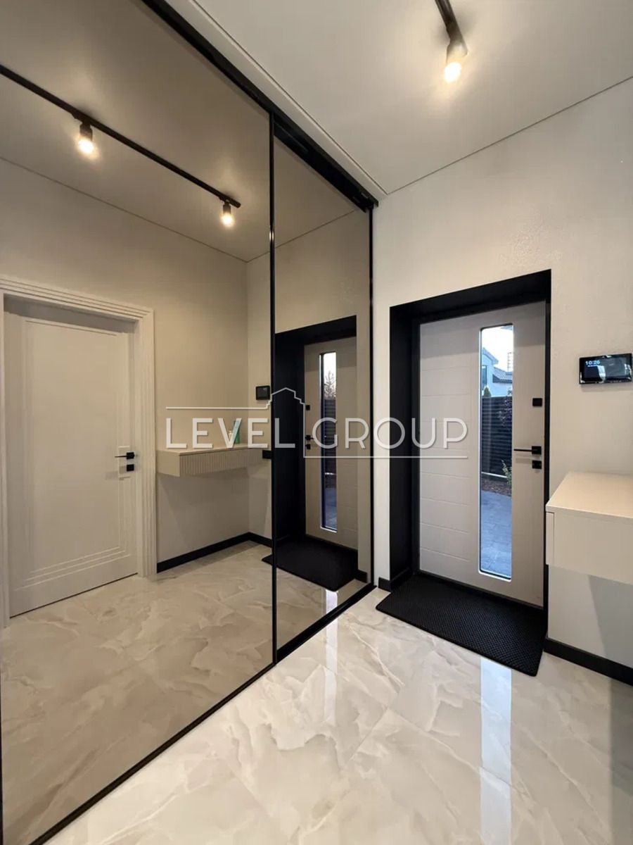 Продам будинок с Басейном 6км метро Славутич Osocor Residence
