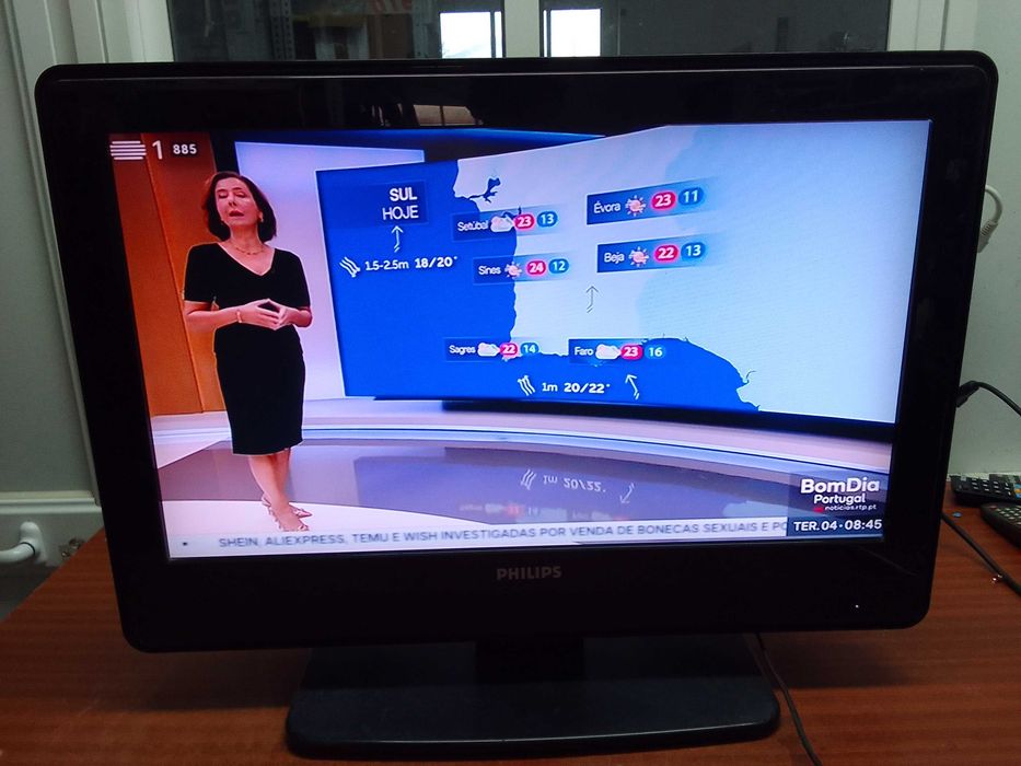 Televisores três televisores  a cores mais oferta