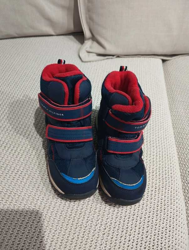 Tommy Hilfiger prześliczne śniegowce rozmiar 31