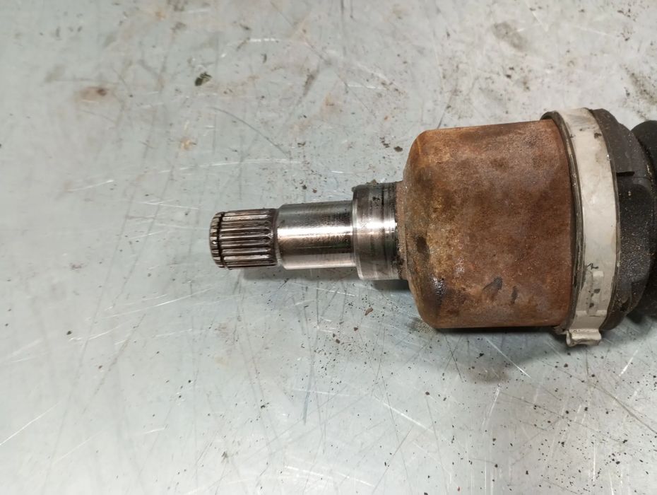 Transmissão frente esquerda FORD Fiesta VI (CB1, CCN)