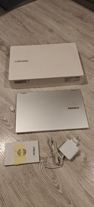 Laptop Samsung Galaxy Book Flex NP950QCG-K01, dotyk