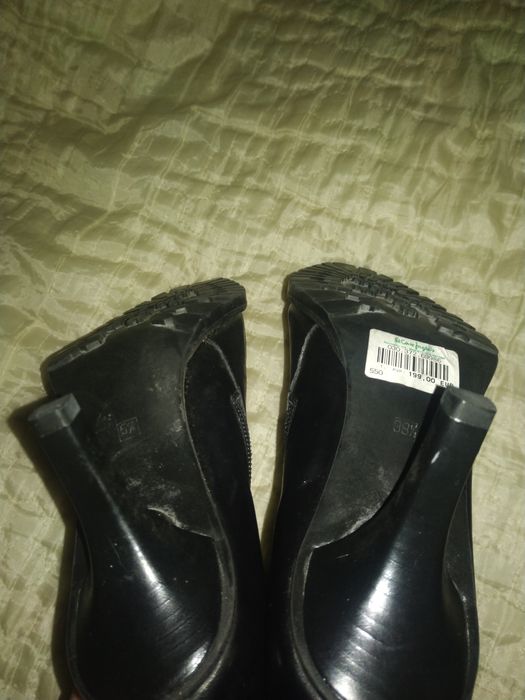 Tommy Hilfiger шкіряні жіночі 38 розмір чобітки сапоги сапожки підбори