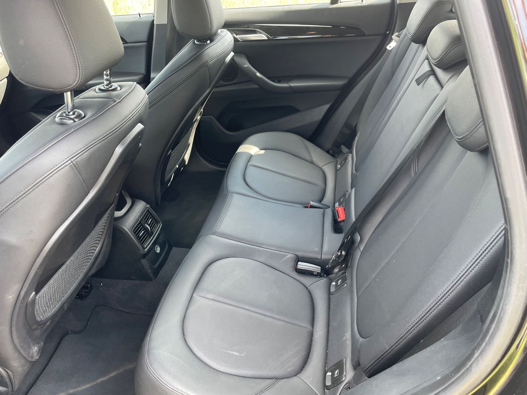 BMW X1 F48