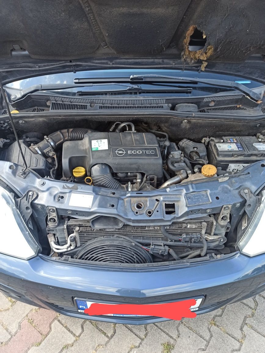 Opel Meriva 2006/2007 1.7 6biegow po dużym serwisie bez rdzy