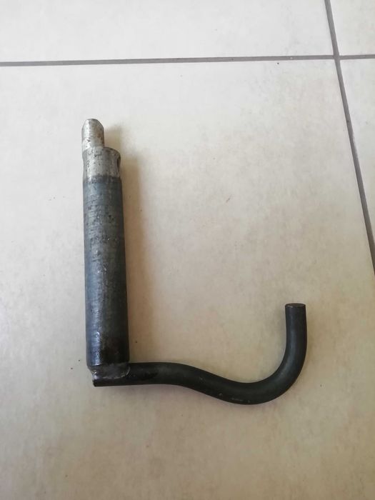 Sworzeń zabezpieczający TUR do Ursus C-330/360 nowy polska produkcja