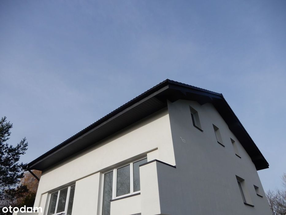 Dom dla firmy lub rodziny 3-11 pokoi, po remoncie, duży parking