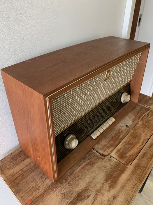 Zabytkowe stare retro radio
