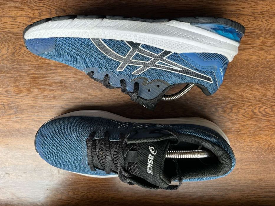 Кросівки 39 розмір Asics GT-1000 оригінал