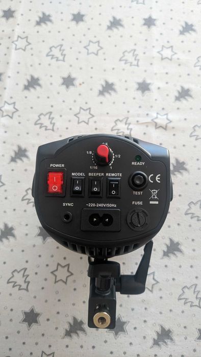 Flash de Estúdio como novo