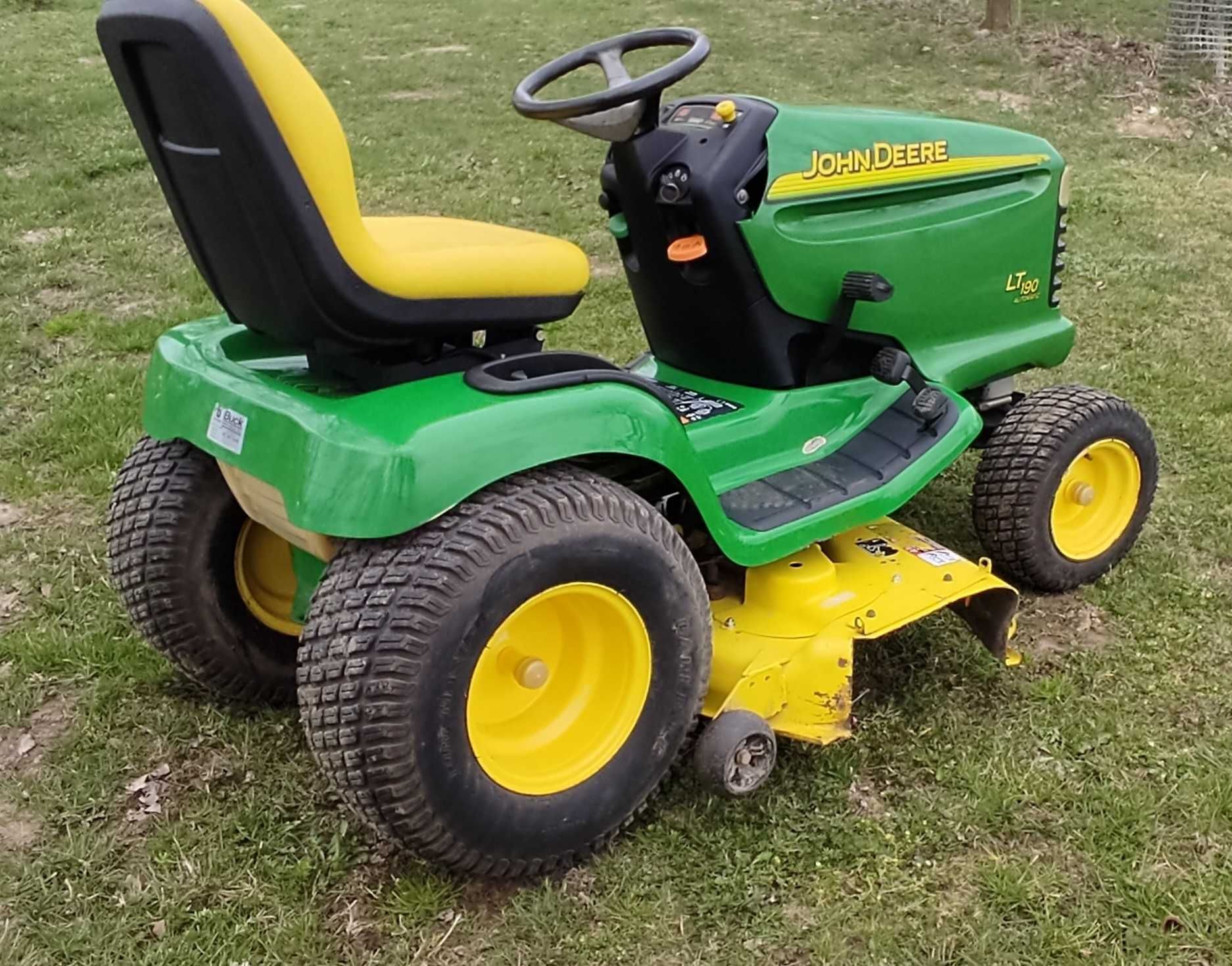 Traktorek kosiarka John Deere LT190 18HP Cub Cadet Husqvarna Craftsman