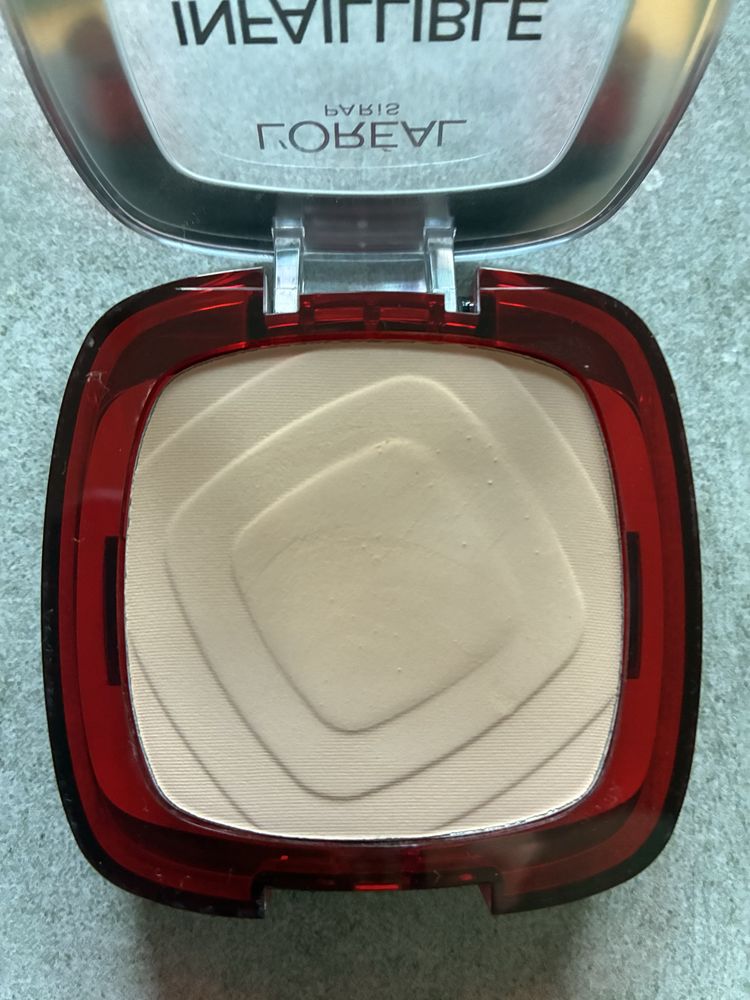 Puder matujący L’oreal Infaillible Fresh Wear