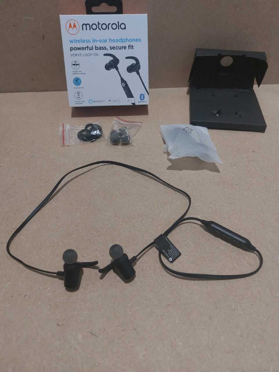 Słuchawki bezprzewodowe Motorola Verve Loop 105