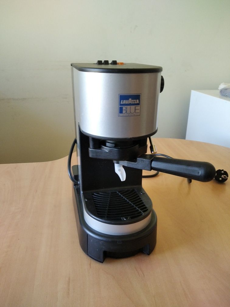 Капсульна кавоварка LAVAZZA