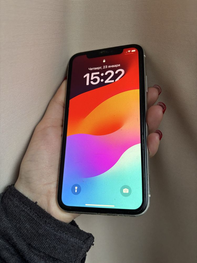Айфон 11/64 продам 8000 тыс