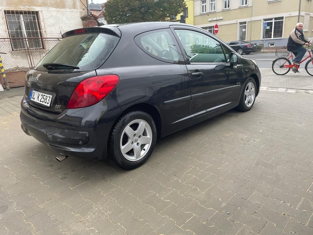 Peugeot 207 1.4 świeżo sprowadzony z  Niemiec