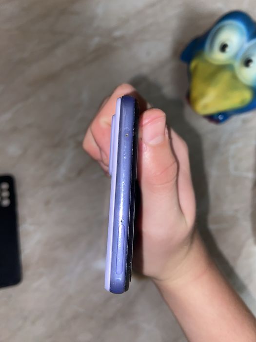 Samsung A52 4+4/128 гигабайт