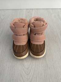 Зимове взуття для дівчинки hm розмір 22