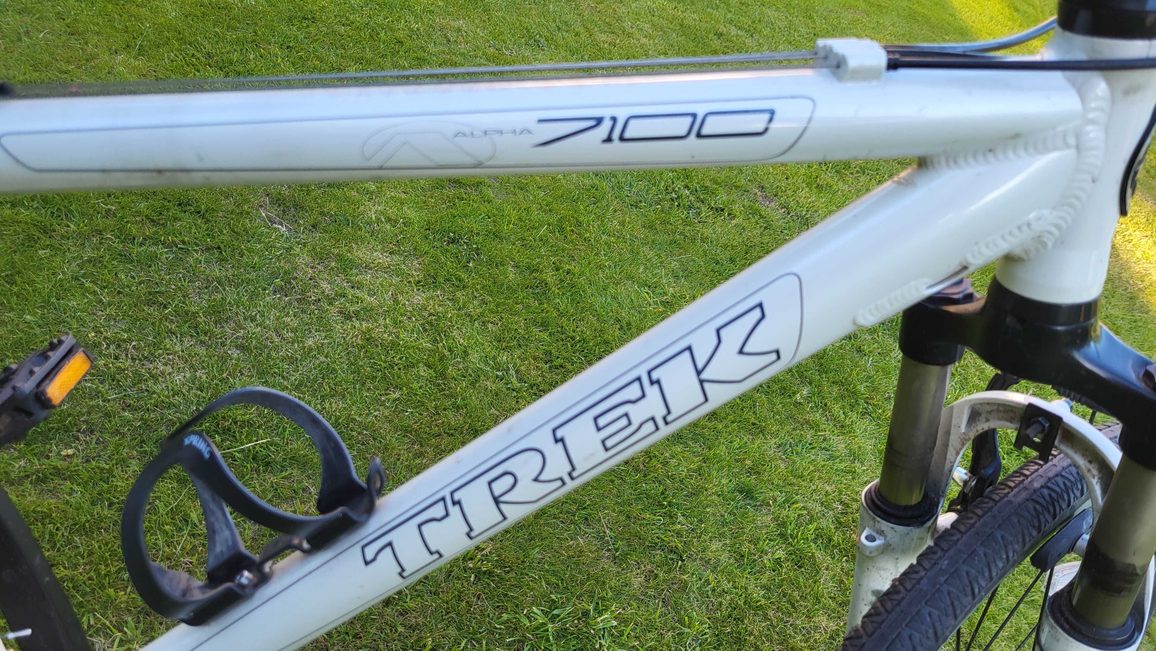 Super rower Trek crossowy rama 17" M koła 28" gotowy do jazdy