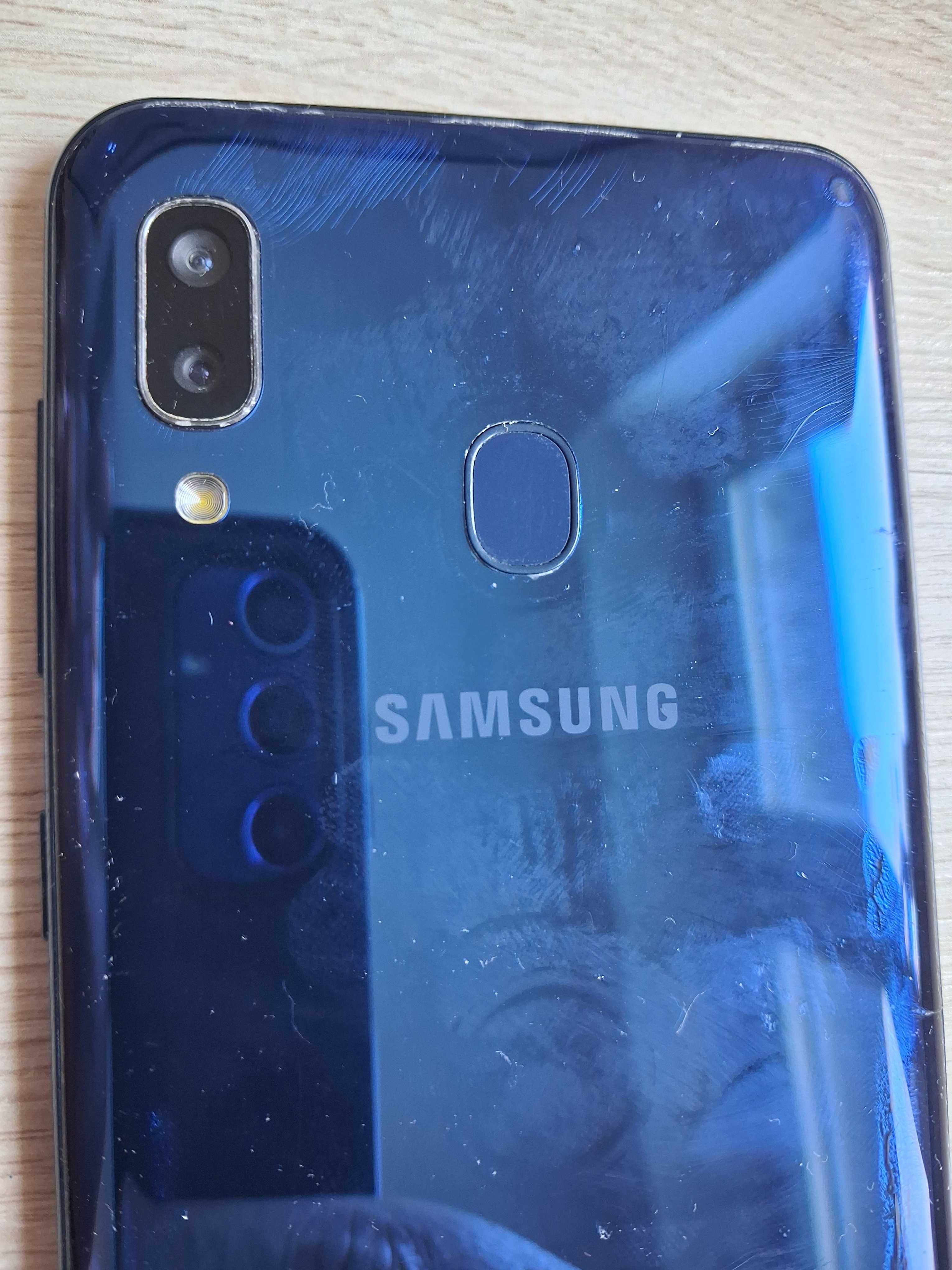 Telefon Samsung Galaxy A20 3/32 gb SM-A205F uszkodzony na części A 20