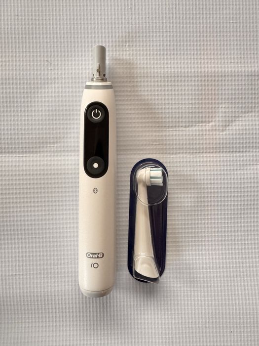 zestaw szczoteczek oral-b iO 9/8