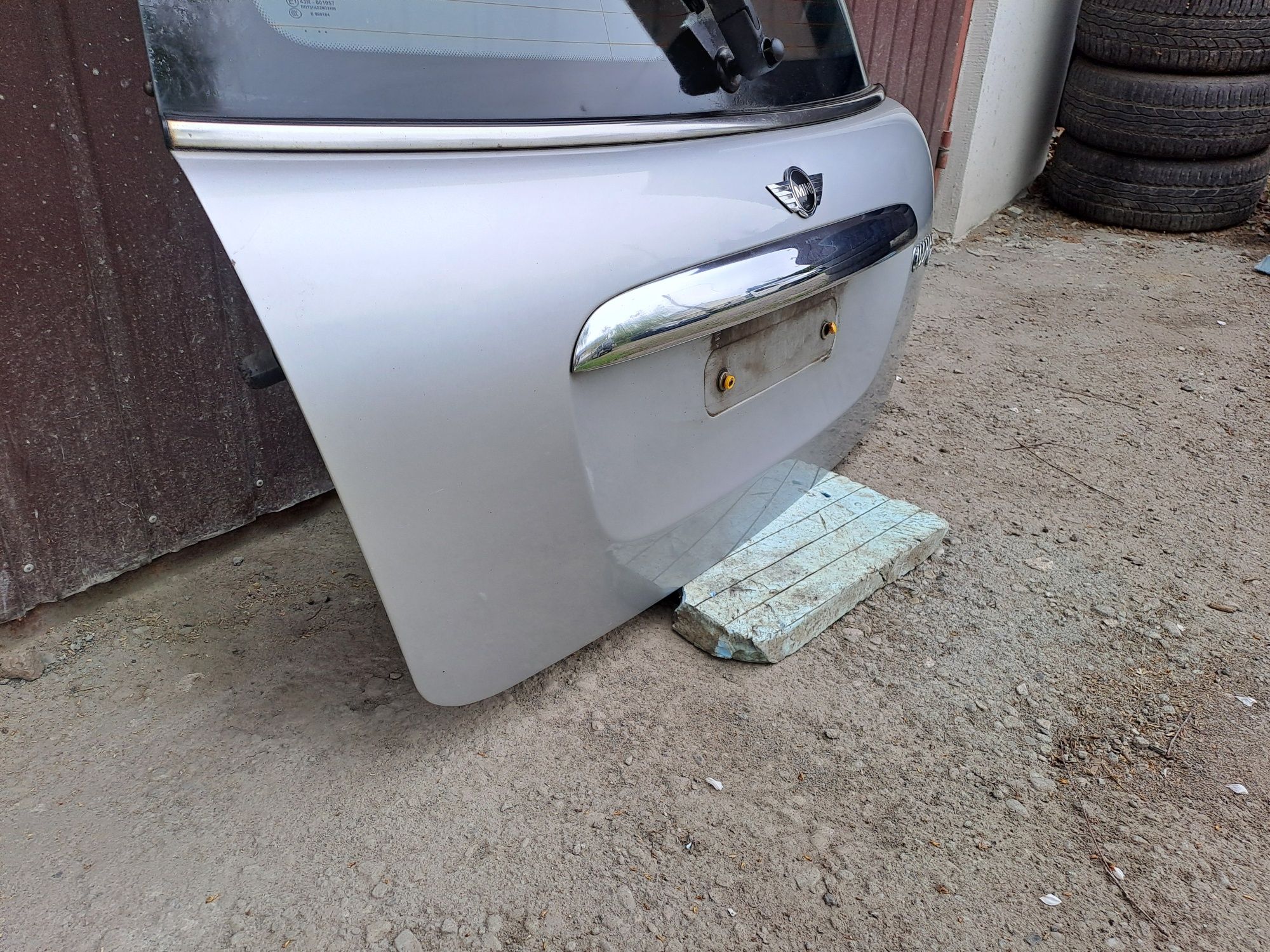 Mini cooper r56 klapa tył z szybą