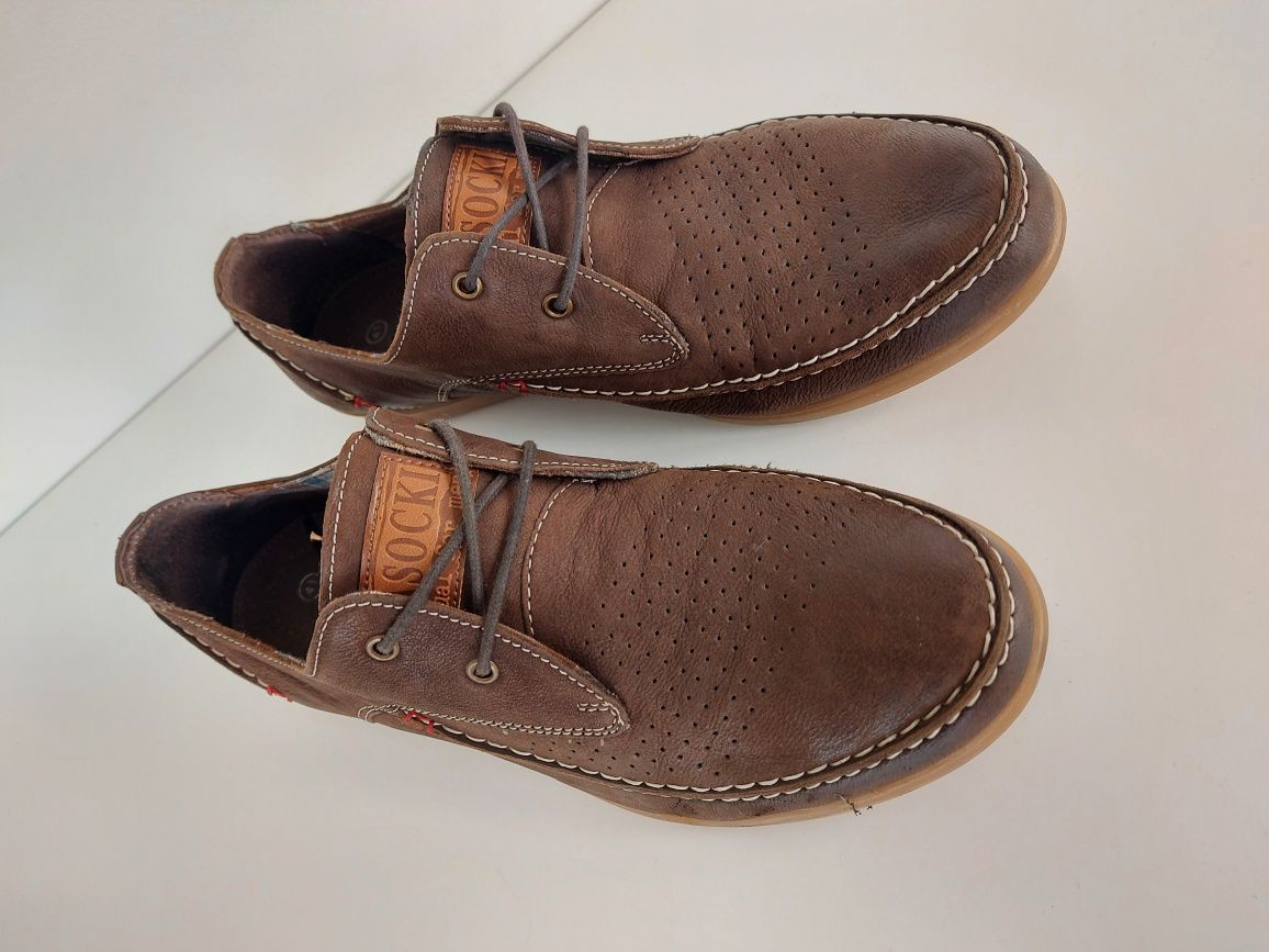 Buty męskie skórzane Lasocki w rozmiarze 41
