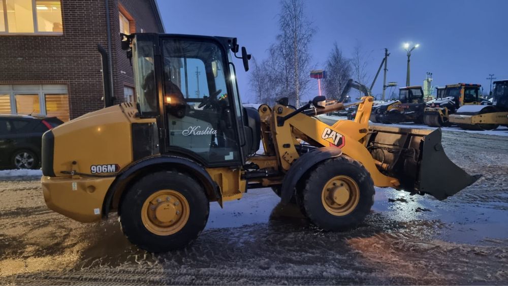 Фронтальный погрузчик Caterpillar 906 M , 2020 г