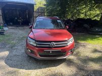 РОЗБОРКА VW TIGUAN ШРОТ запчастини тігуан I