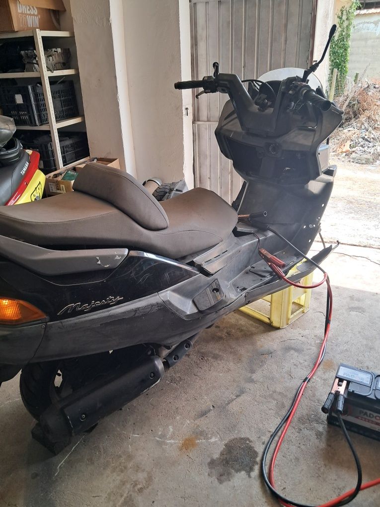 Yamaha majesty 250