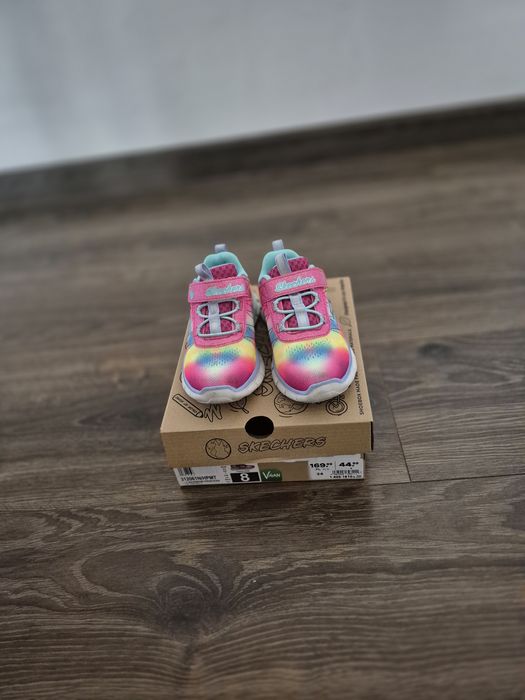 Sneakersy Skechers r. 24 jak nowe