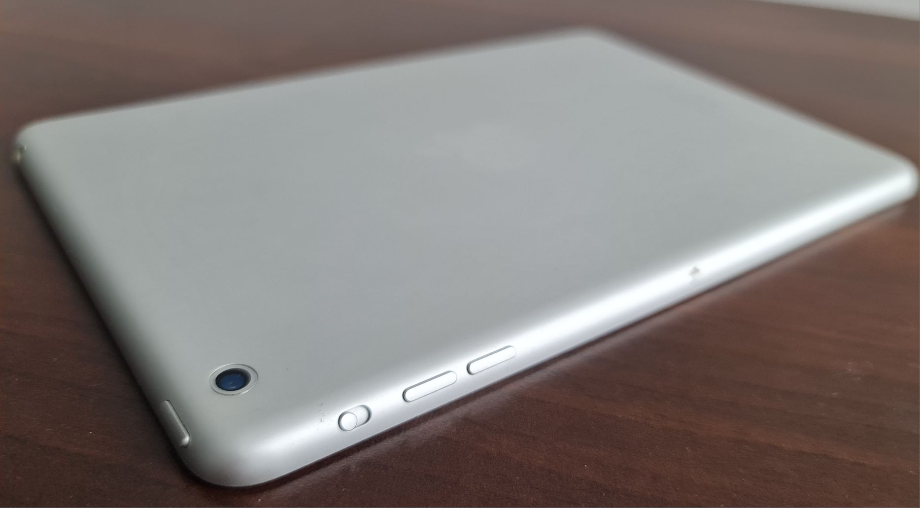 Tablet Apple IPAD MINI A1432 64GB Biały stan IDEALNY