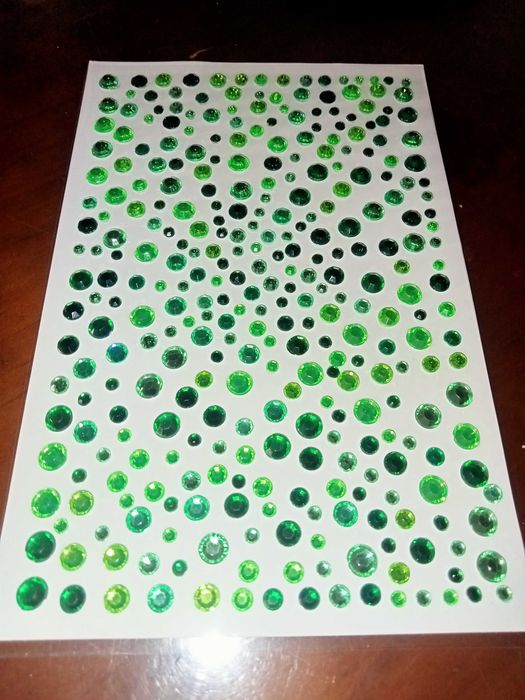 Adesivos strass para corpo e acessórios